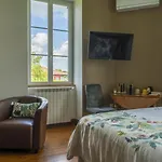 Maison Dihinxenea B&B 위스타리츠