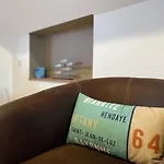 Maison Dihinxenea B&B 위스타리츠