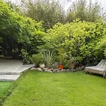 Maison Dihinxenea B&B