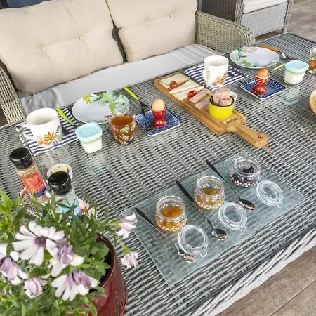 ベッド・アンド・ブレックファスト Maison Dihinxenea ユスタリッツ