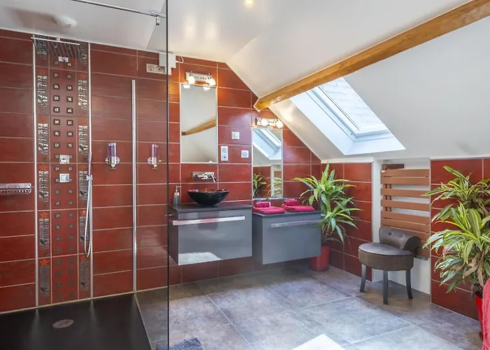 Maison Dihinxenea Bed & Breakfast